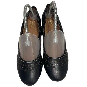 CLARKS OF ENGLAND Artisan Black Slip On Shoes Woman’s US 7.5 Comfort Wear Flats